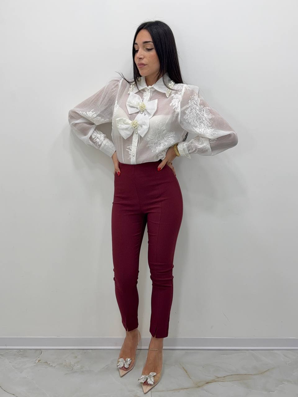 PANTALONE CON SPACCHETTO